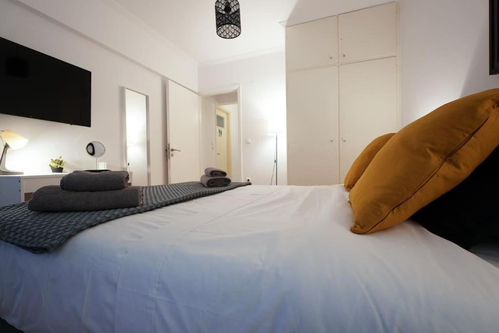 Syntagma Square, 70Sqm Pentelis Sunny Apartment Atina Dış mekan fotoğraf