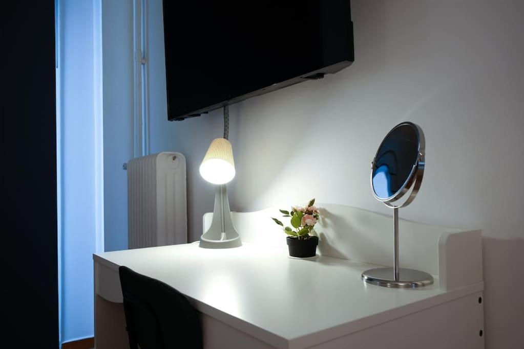 Syntagma Square, 70Sqm Pentelis Sunny Apartment Atina Dış mekan fotoğraf