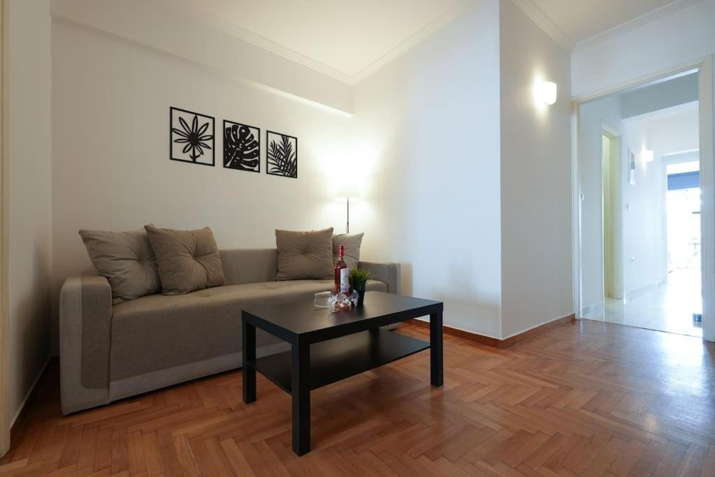 Syntagma Square, 70Sqm Pentelis Sunny Apartment Atina Dış mekan fotoğraf