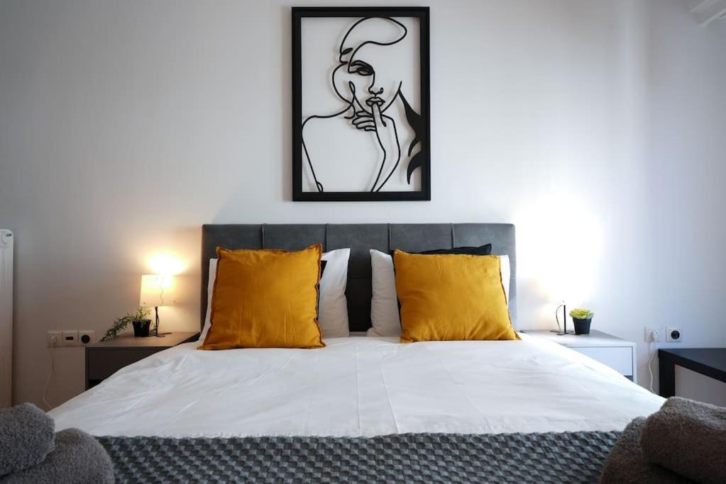 Syntagma Square, 70Sqm Pentelis Sunny Apartment Atina Dış mekan fotoğraf