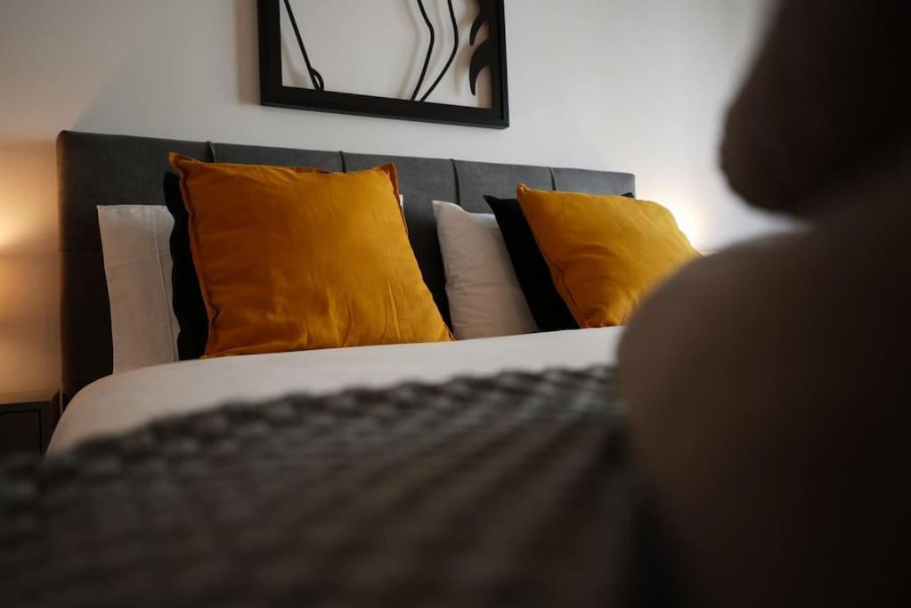 Syntagma Square, 70Sqm Pentelis Sunny Apartment Atina Dış mekan fotoğraf
