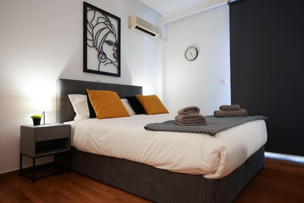 Syntagma Square, 70Sqm Pentelis Sunny Apartment Atina Dış mekan fotoğraf